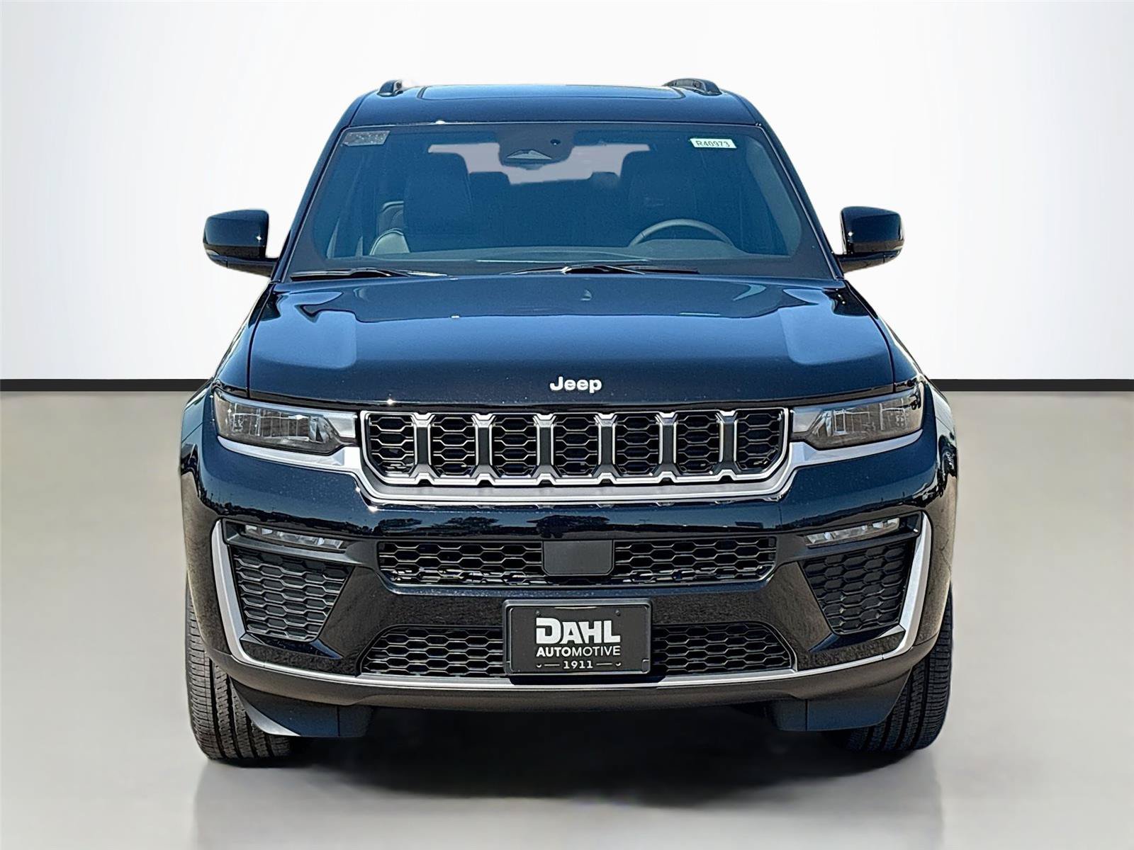 New 2026 Jeep Grand Cherokee L Limited AWD/4WD image 3