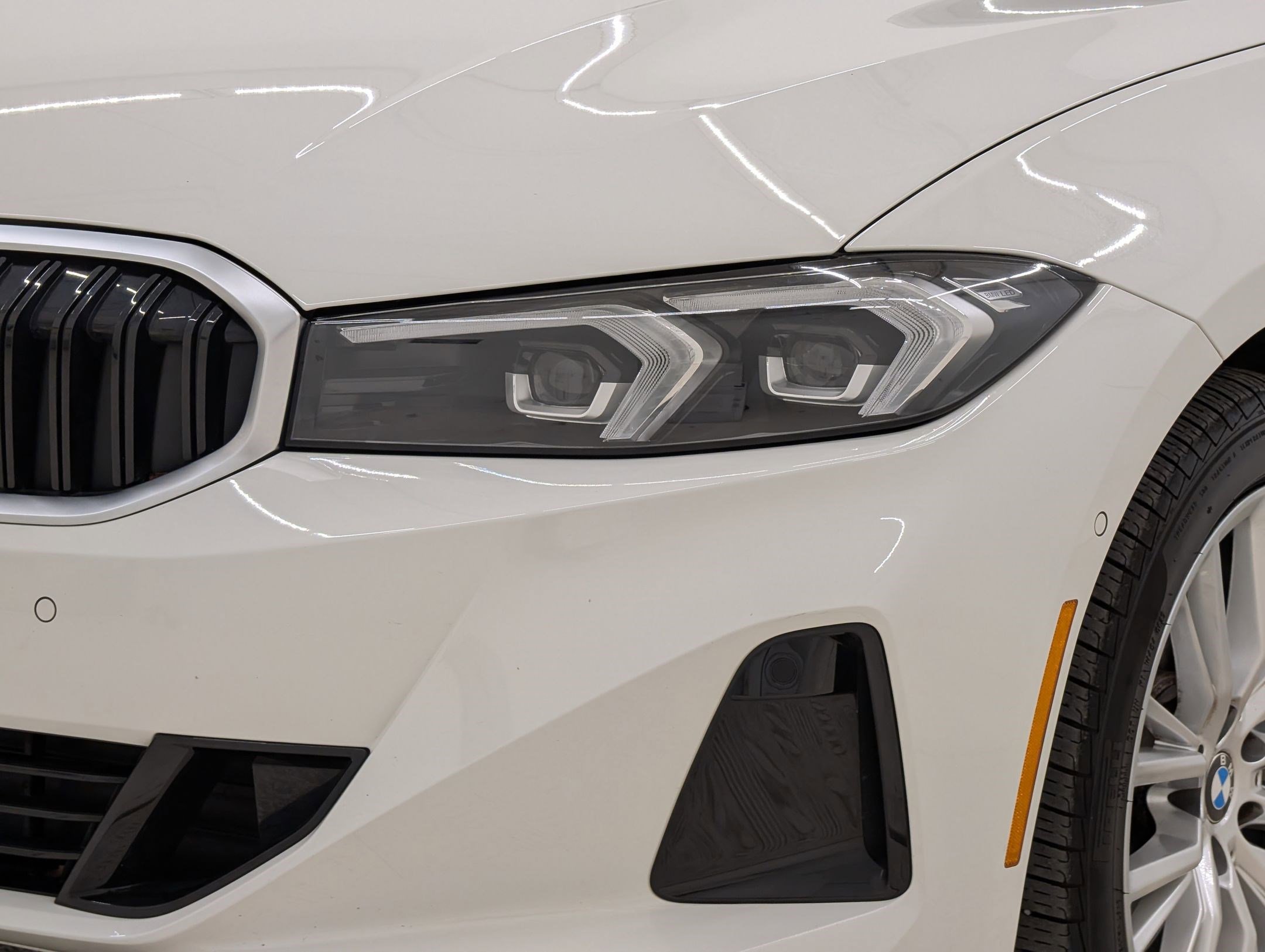 Certified 2023 BMW 330i Sedan w/ Parking Assistance Package image 11