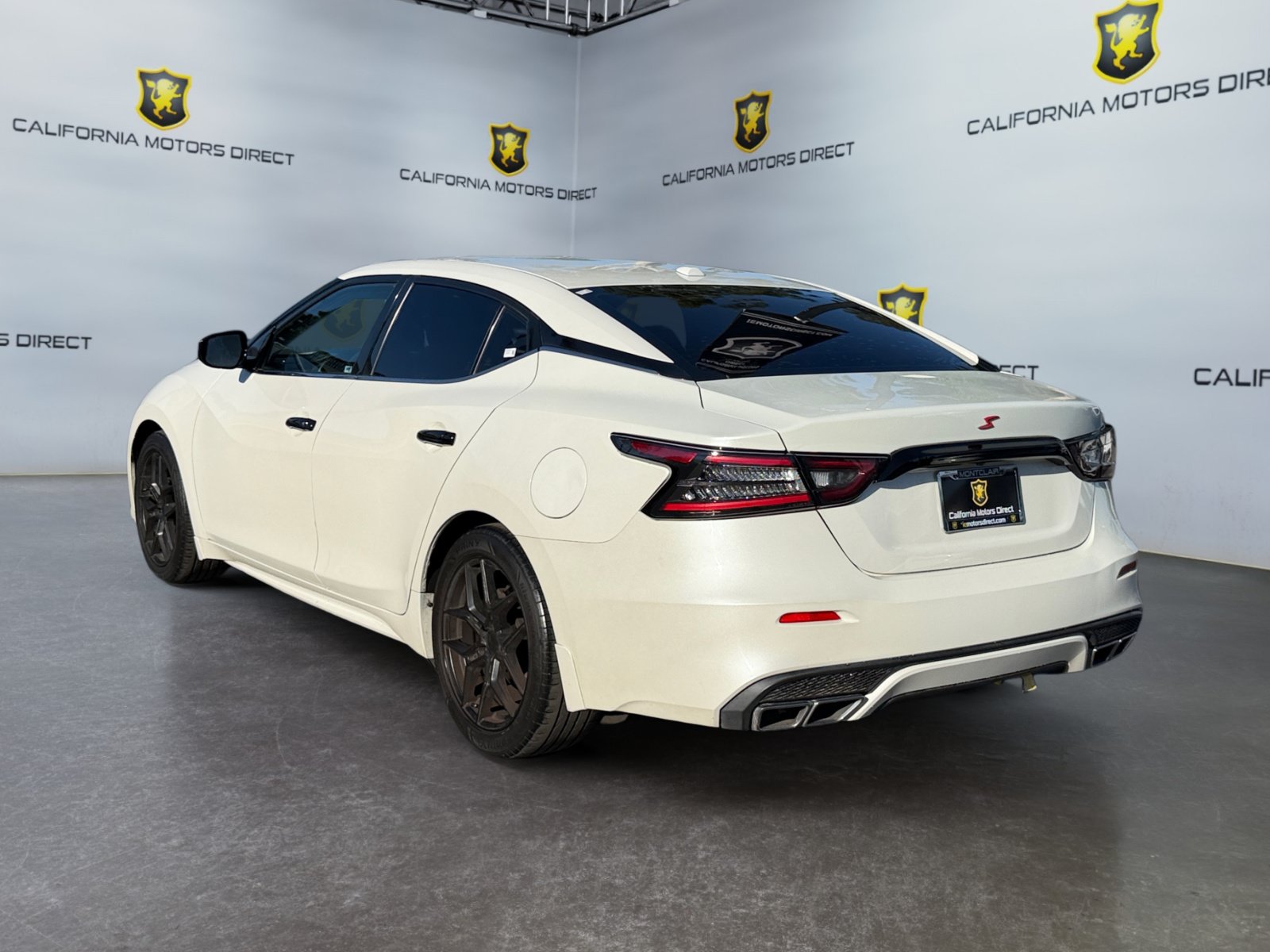 Used 2019 Nissan Maxima 3.5 S w/ Floor Mat Group FWD image 3
