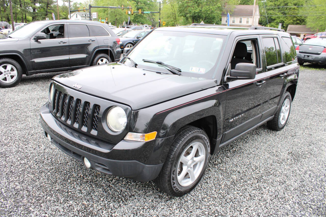 Used 2011 Jeep Patriot Sport w/ PWR Value Group AWD/4WD image 2