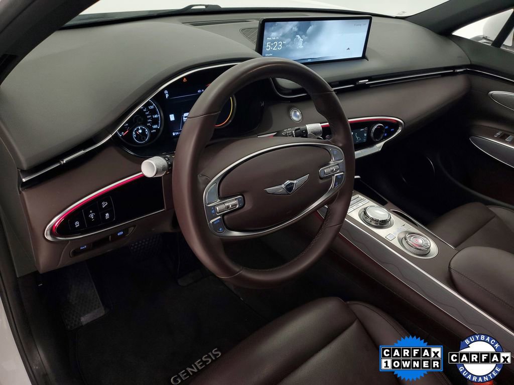 Used 2023 Genesis GV70 2.5T w/ Advanced Package image 8