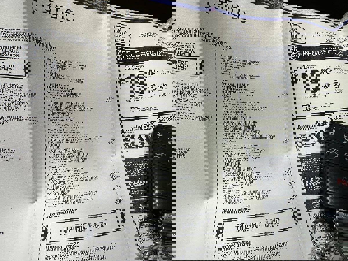 Used 2013 Chrysler 300 C w/ Light Group image 47