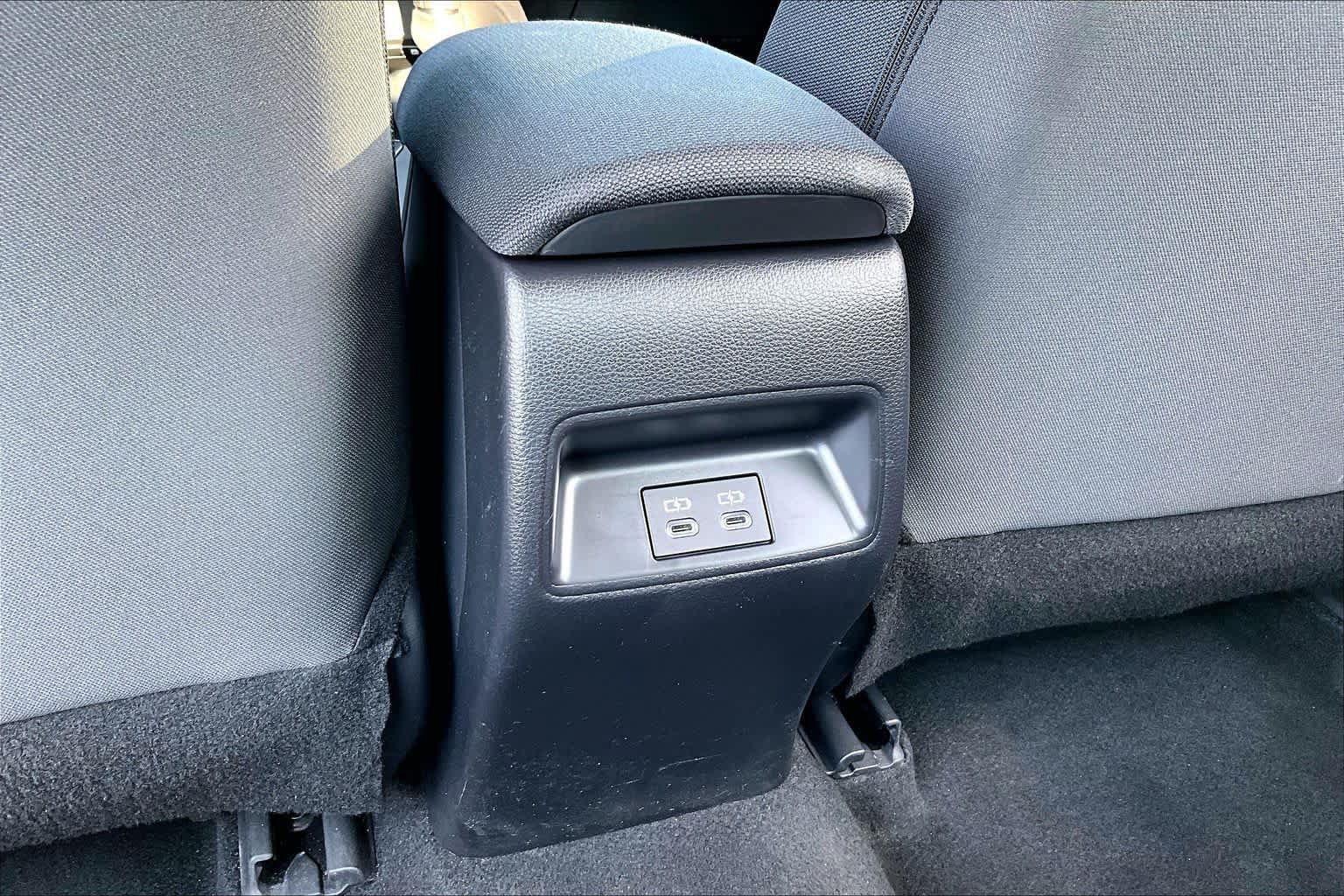 Used 2025 Toyota Corolla LE FWD image 35