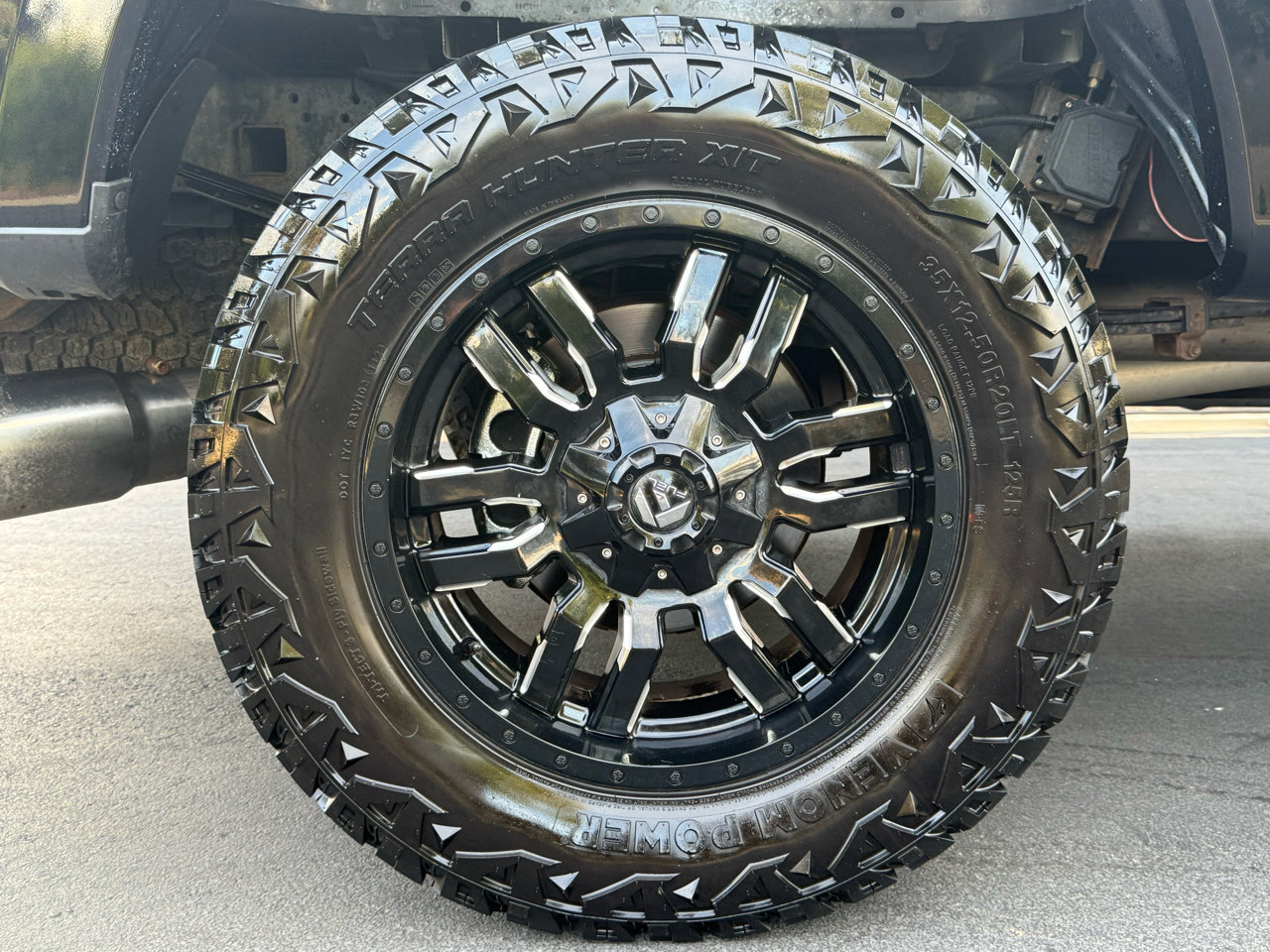 Used 2017 Ford F250 Lariat w/ Lariat Value Package image 39