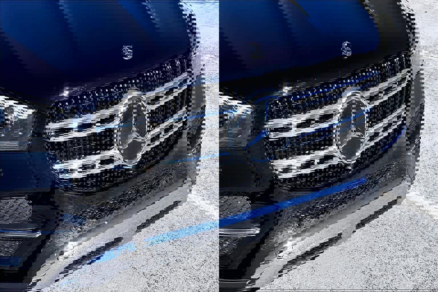 Used 2025 Mercedes-Benz GLE 350 4MATIC image 30