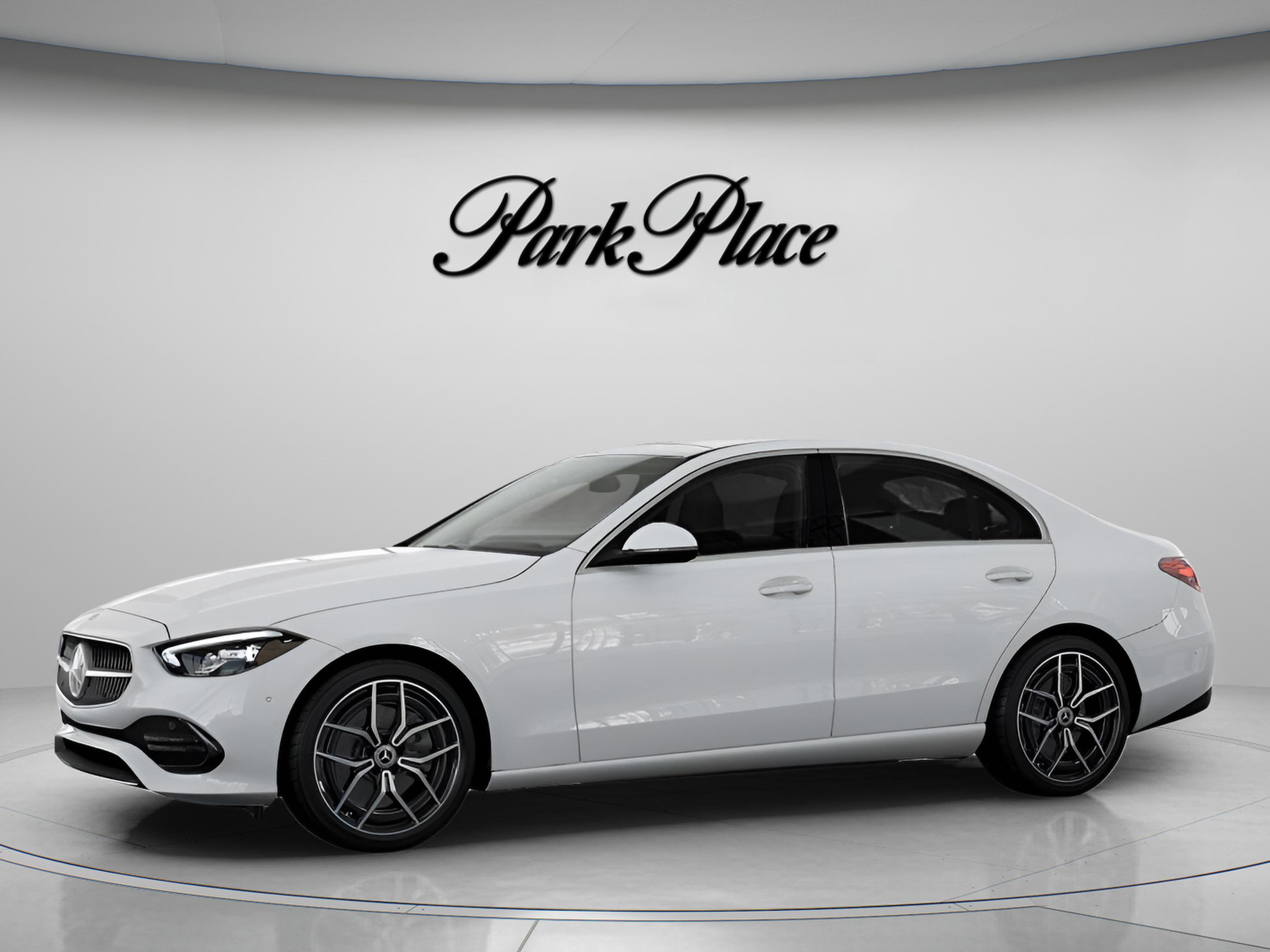 Used 2026 Mercedes-Benz C 300 Sedan image 3