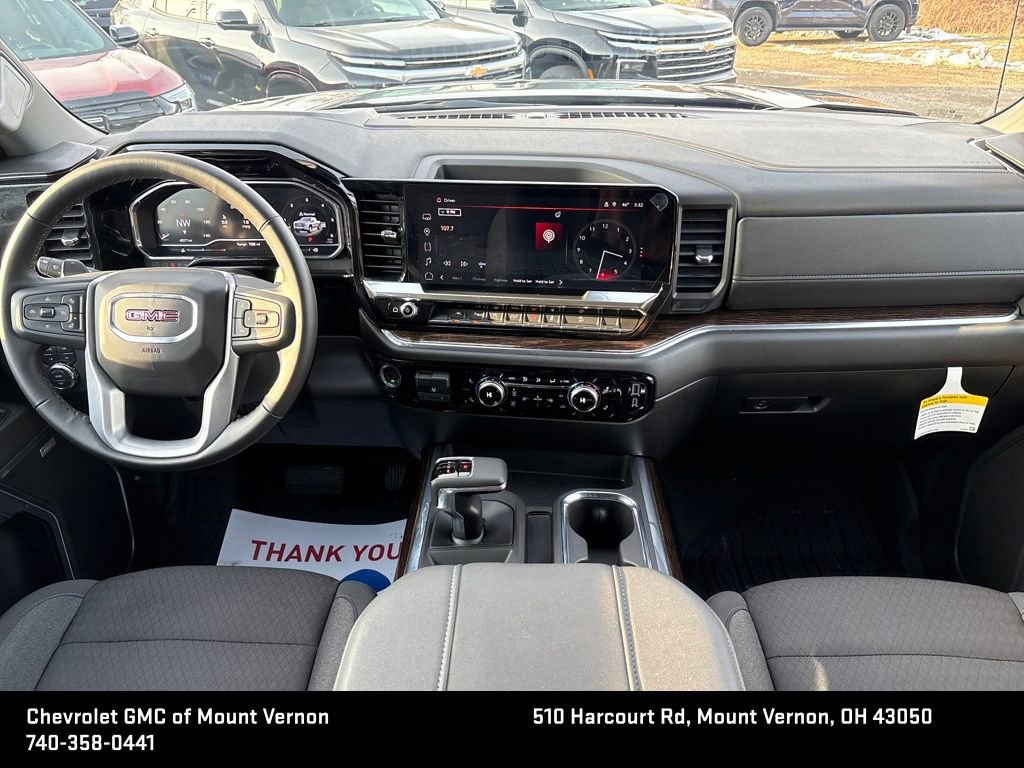 New 2025 GMC Sierra 1500 Elevation image 14