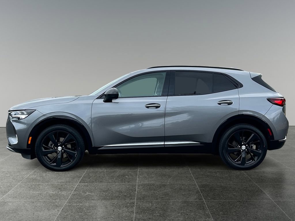 Used 2021 Buick Envision Essence w/ Sport Touring Package image 5