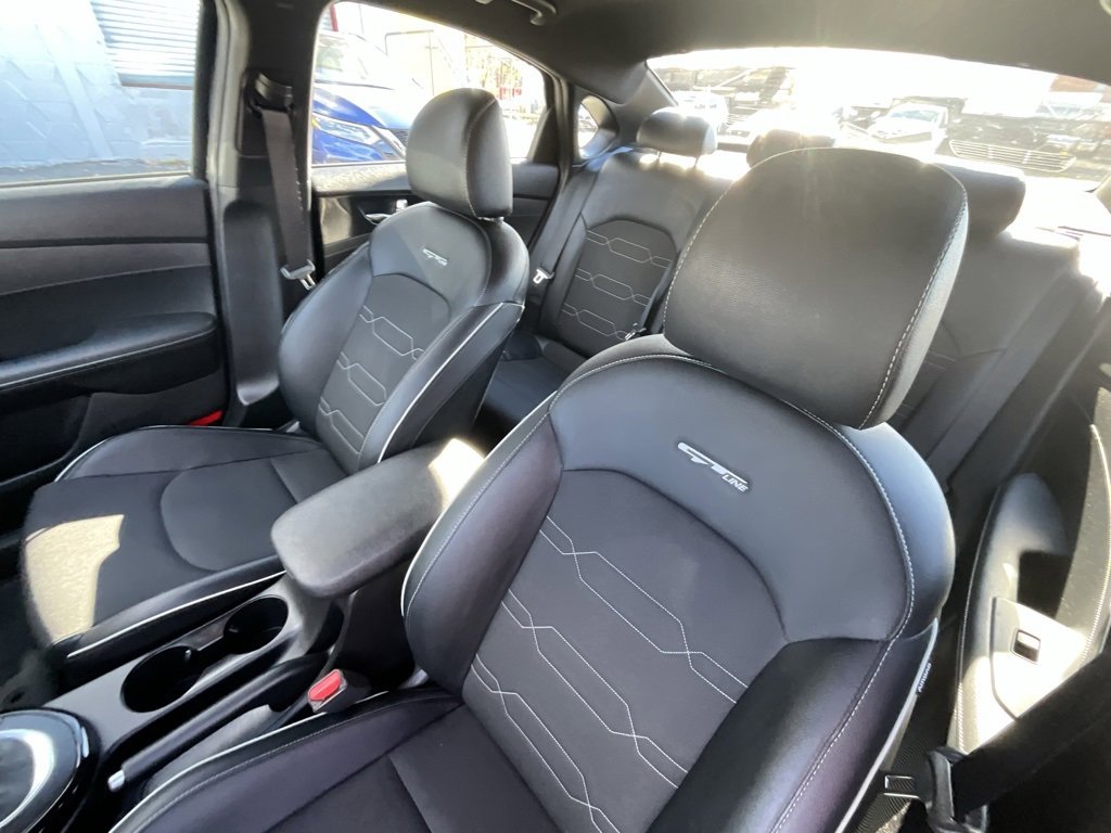 Used 2023 Kia Forte GT-Line image 9