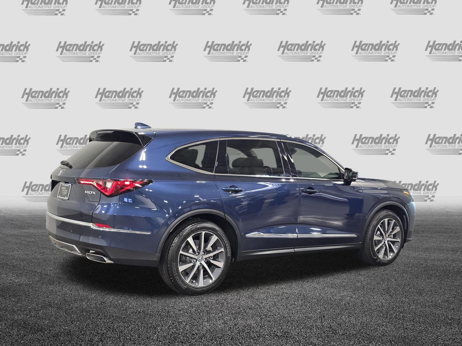 Used 2026 Acura MDX w/ Technology Package FWD image 9