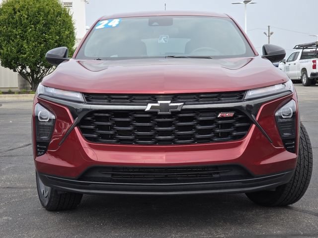 Used 2024 Chevrolet Trax RS w/ Driver Confidence Package FWD image 10
