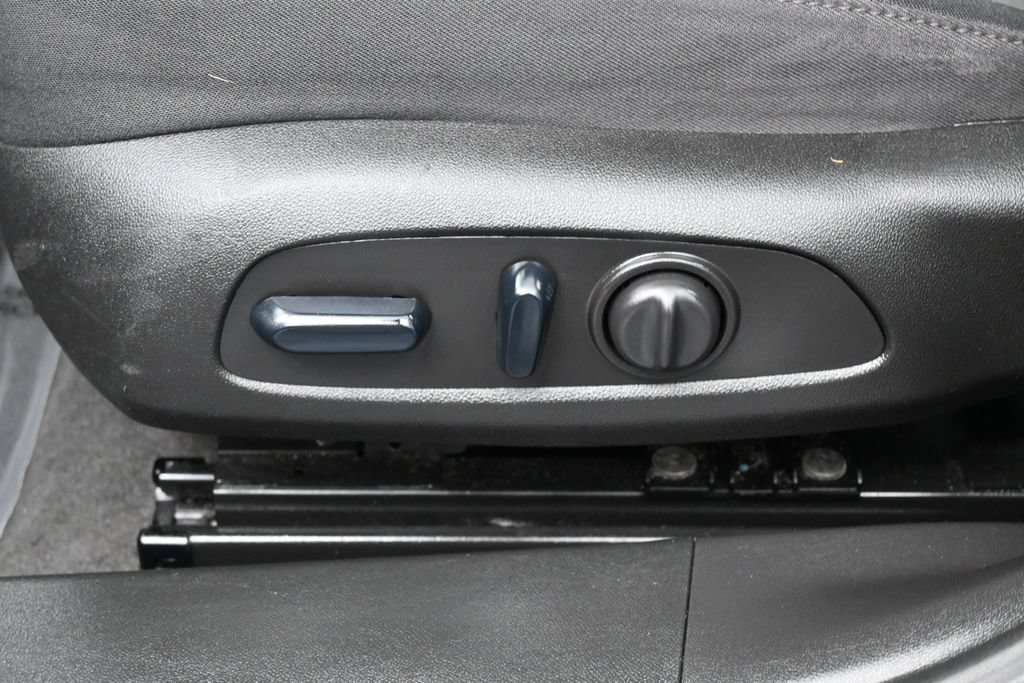 Used 2024 Chevrolet Malibu LT FWD image 12