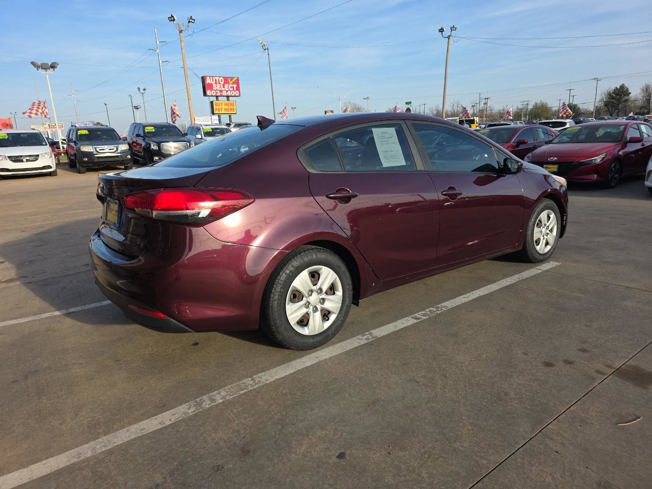 Used 2017 Kia Forte LX image 5