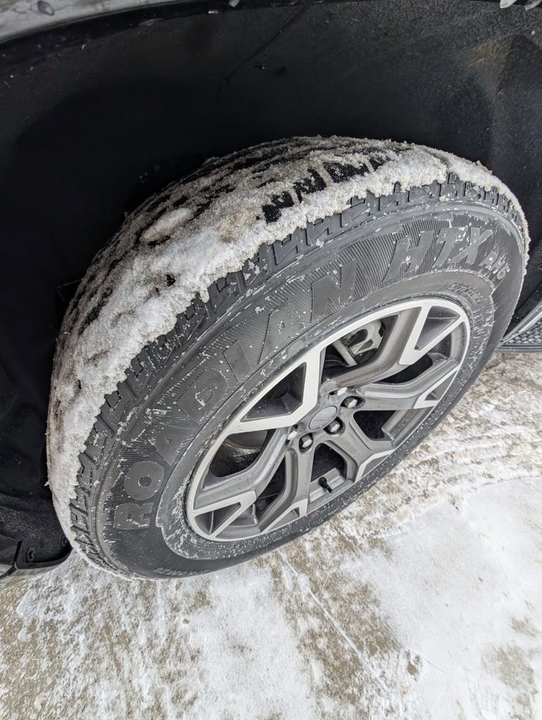 Used 2024 Jeep Wagoneer Series III image 48