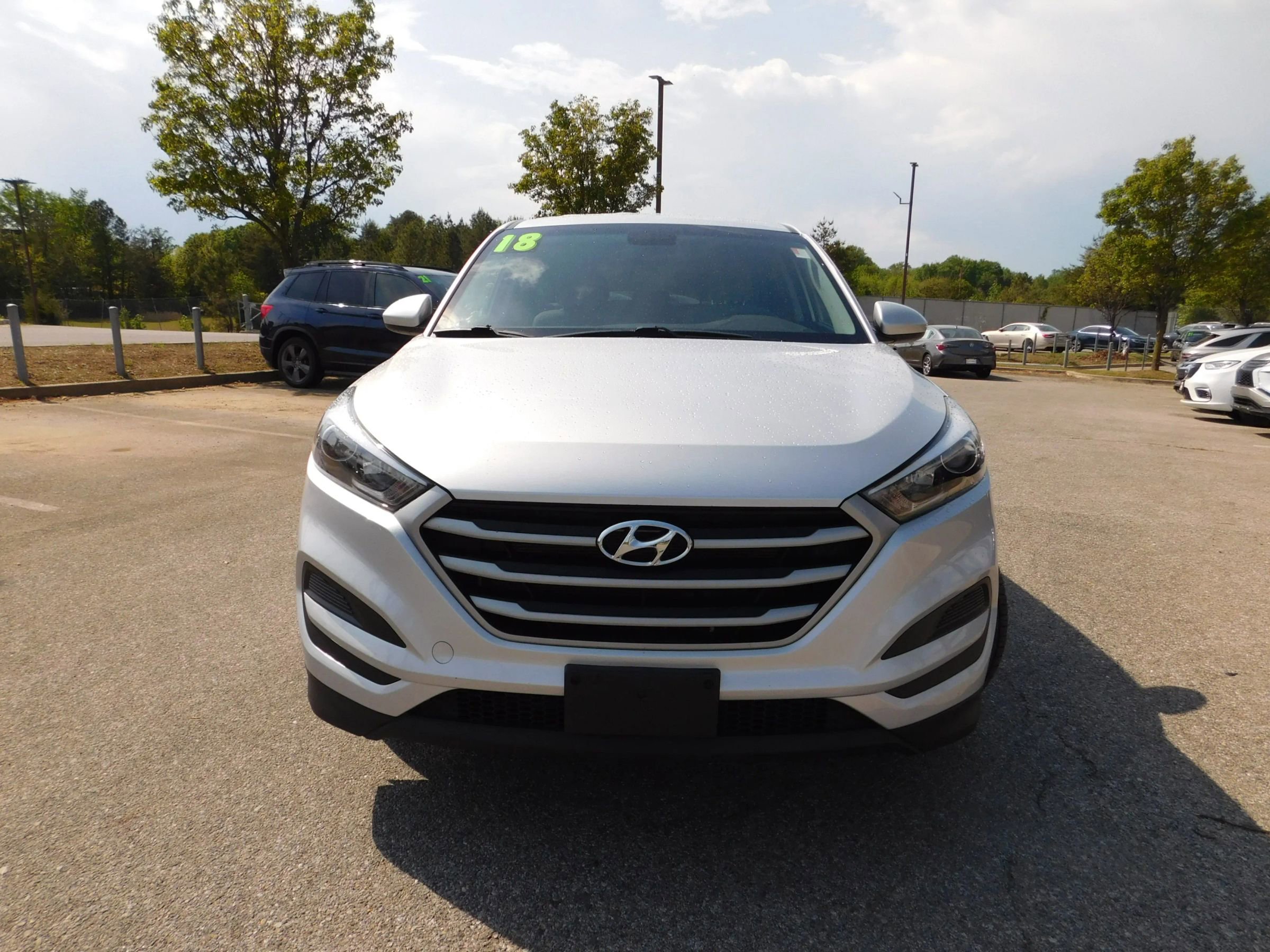 Used 2018 Hyundai Tucson SE AWD/4WD image 2