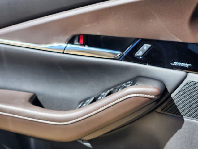 New 2025 MAZDA CX-30 2.5 Turbo w/ Premium Plus Pkg image 9