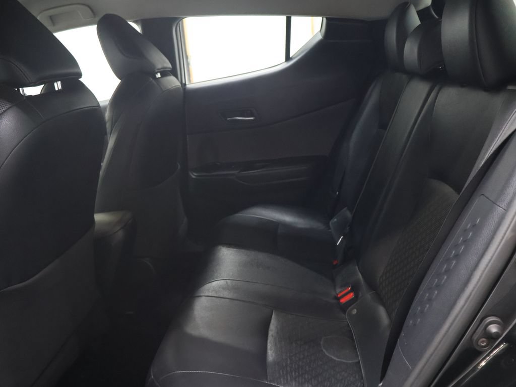 Used 2022 Toyota C-HR Limited FWD image 14