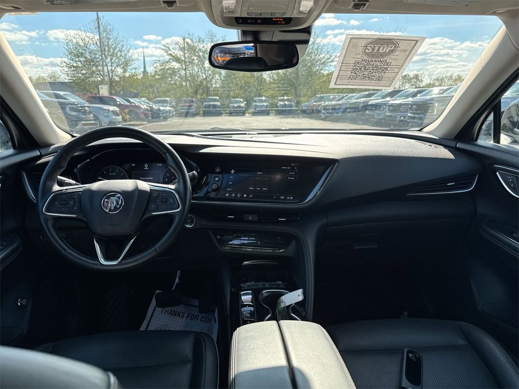 Used 2023 Buick Envision Essence image 10
