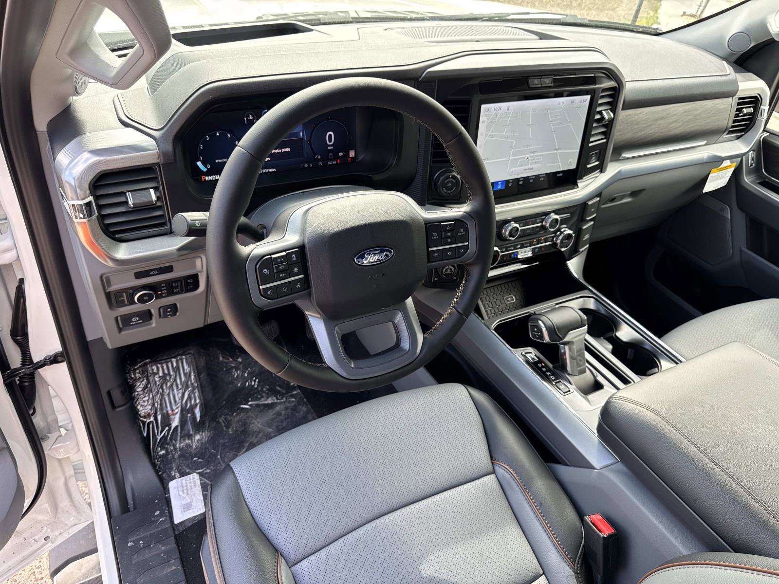 New 2026 Ford F150 Lariat w/ Equipment Group 502A High image 9