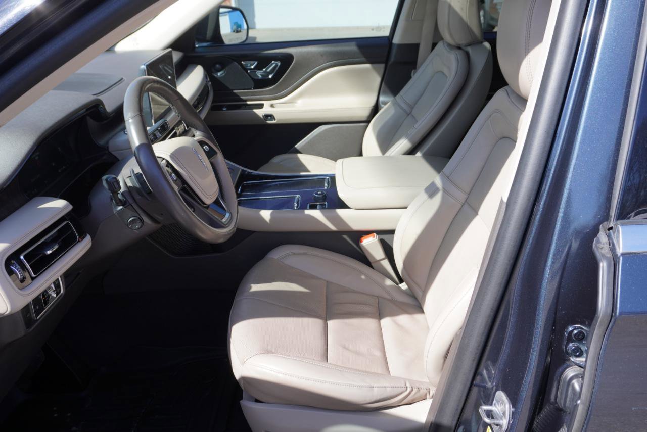 Used 2022 Lincoln Aviator Reserve w/ Equipment Group 201A image 18