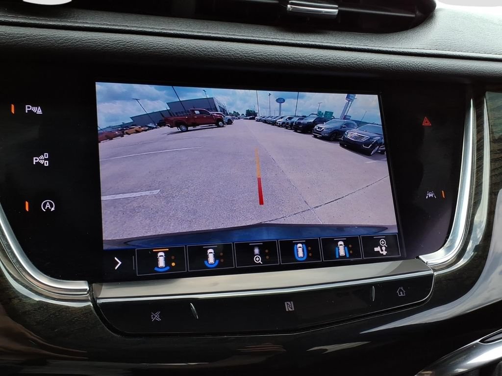 Used 2020 Cadillac XT6 Premium Luxury FWD image 15