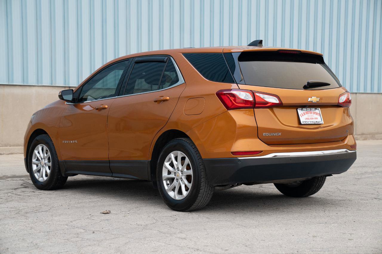Used 2018 Chevrolet Equinox LT FWD image 15