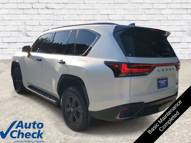 Used 2025 Lexus LX 700h Overtrail w/ Accessory Package (Z1) AWD/4WD image 2