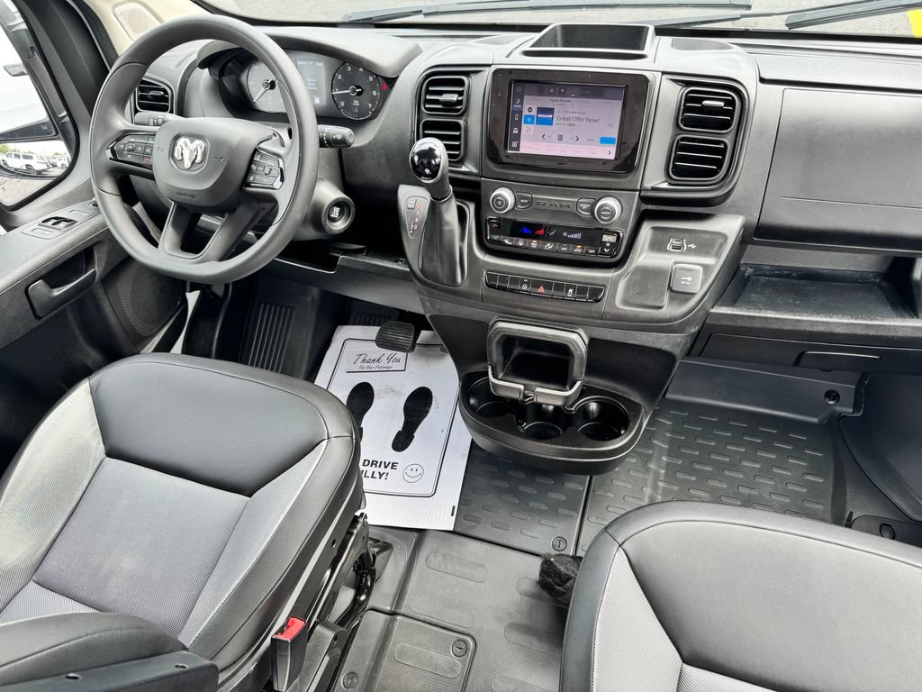 Used 2025 RAM ProMaster 3500 w/ Convenience Group FWD image 12