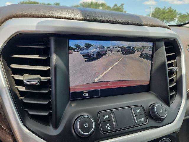 Used 2023 GMC Acadia SLT AWD/4WD image 14