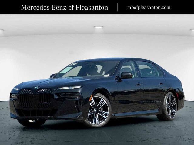Used 2023 BMW 760i xDrive w/ Executive Package