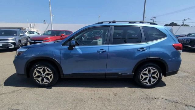 Used 2020 Subaru Forester Premium AWD/4WD image 5