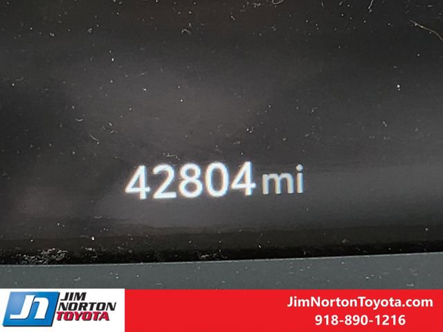 Used 2023 Toyota Crown AWD/4WD image 20