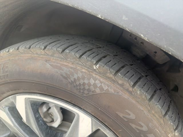 Used 2023 Chevrolet TrailBlazer LT FWD image 10