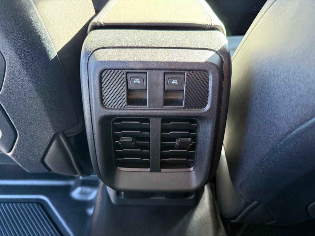 New 2025 Ford Bronco Badlands AWD/4WD image 14