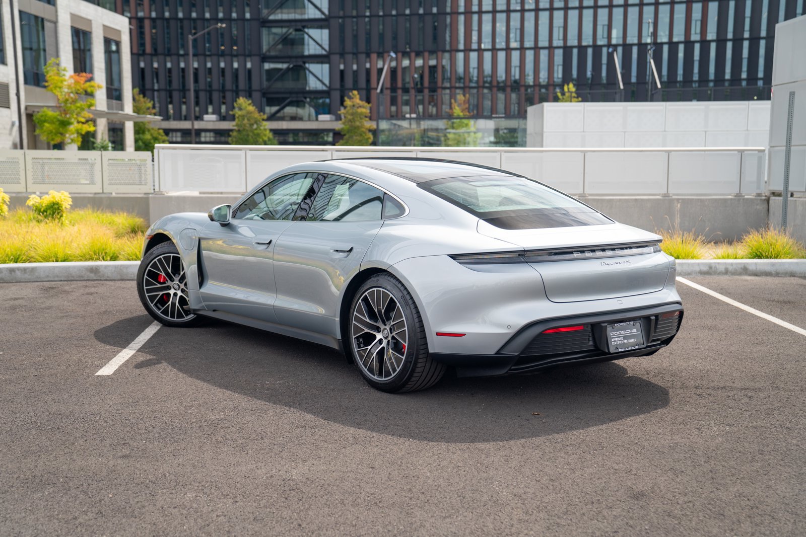 Certified 2024 Porsche Taycan 4S AWD/4WD image 3