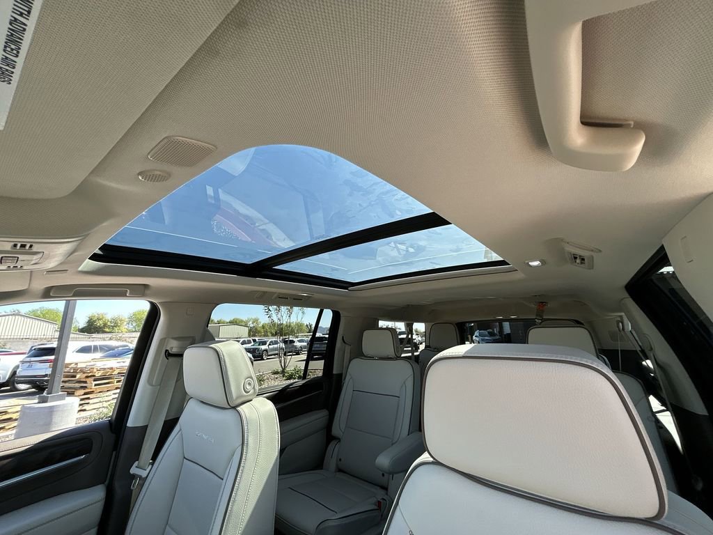 Used 2024 GMC Yukon XL Denali w/ Max Trailering Package image 19