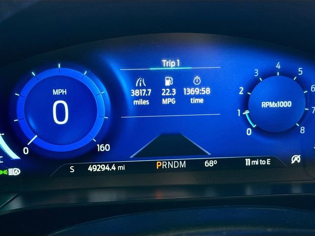 Used 2020 Ford Escape Titanium image 13