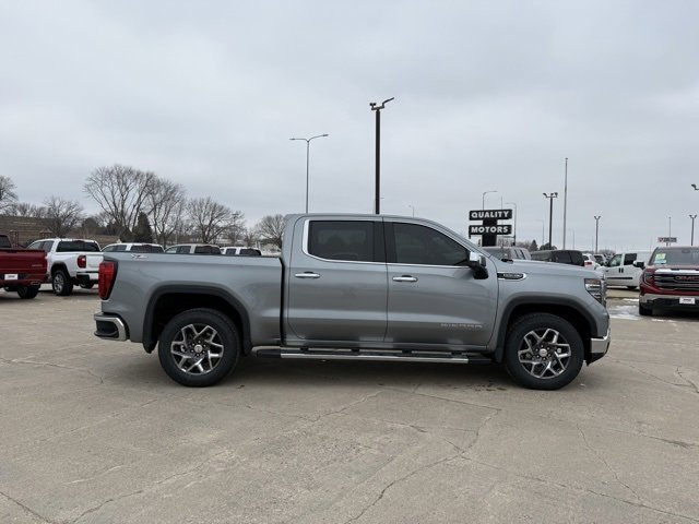 Used 2024 GMC Sierra 1500 SLT w/ SLT Premium Plus Package image 11