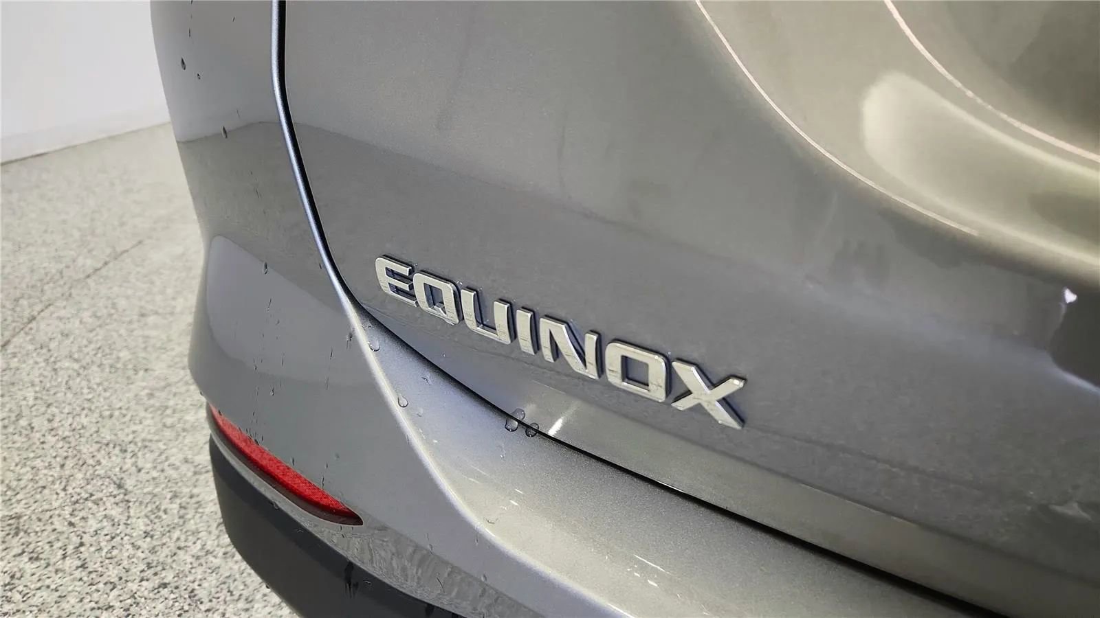 Used 2024 Chevrolet Equinox LT w/ LPO, Floor Liner Package image 17