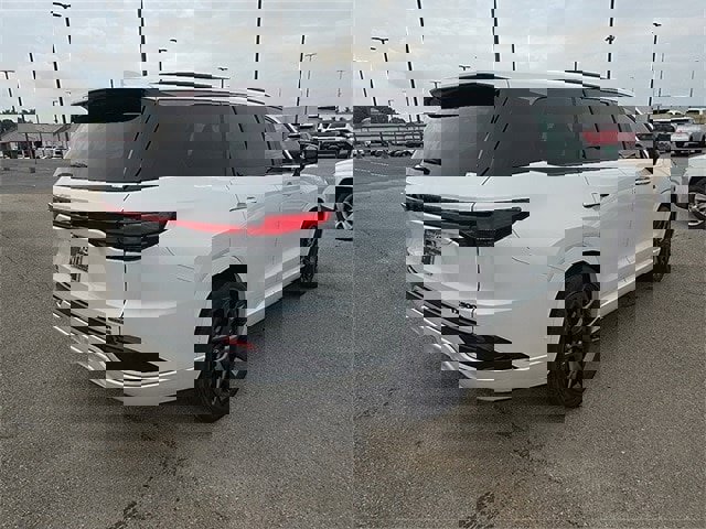 New 2026 Lexus TX 500h AWD image 3