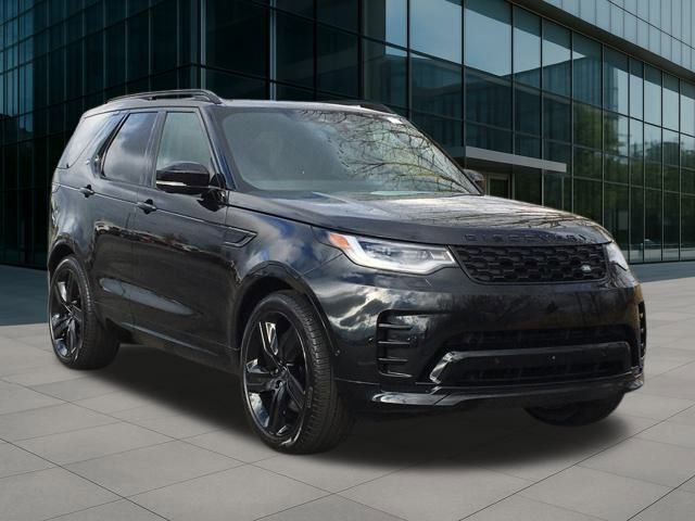 New 2024 Land Rover Discovery Dynamic SE image 7
