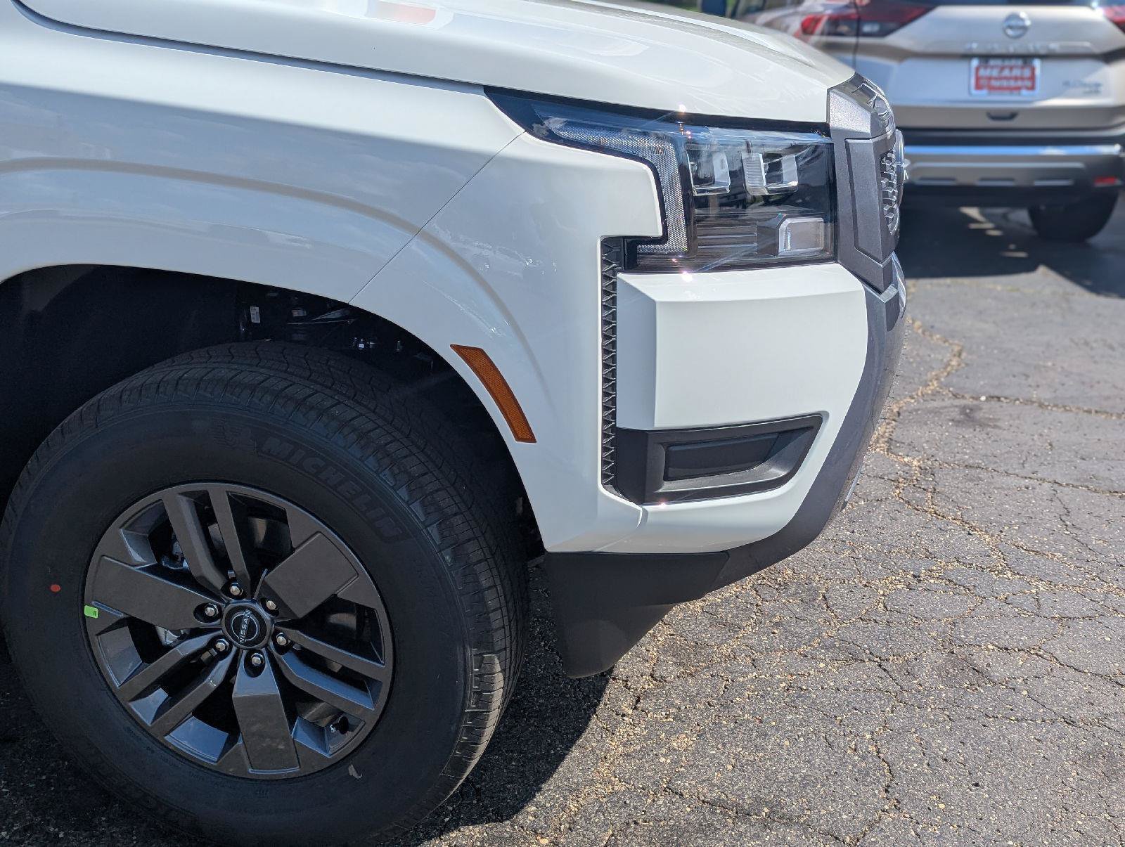 New 2026 Nissan Frontier SV AWD/4WD image 16