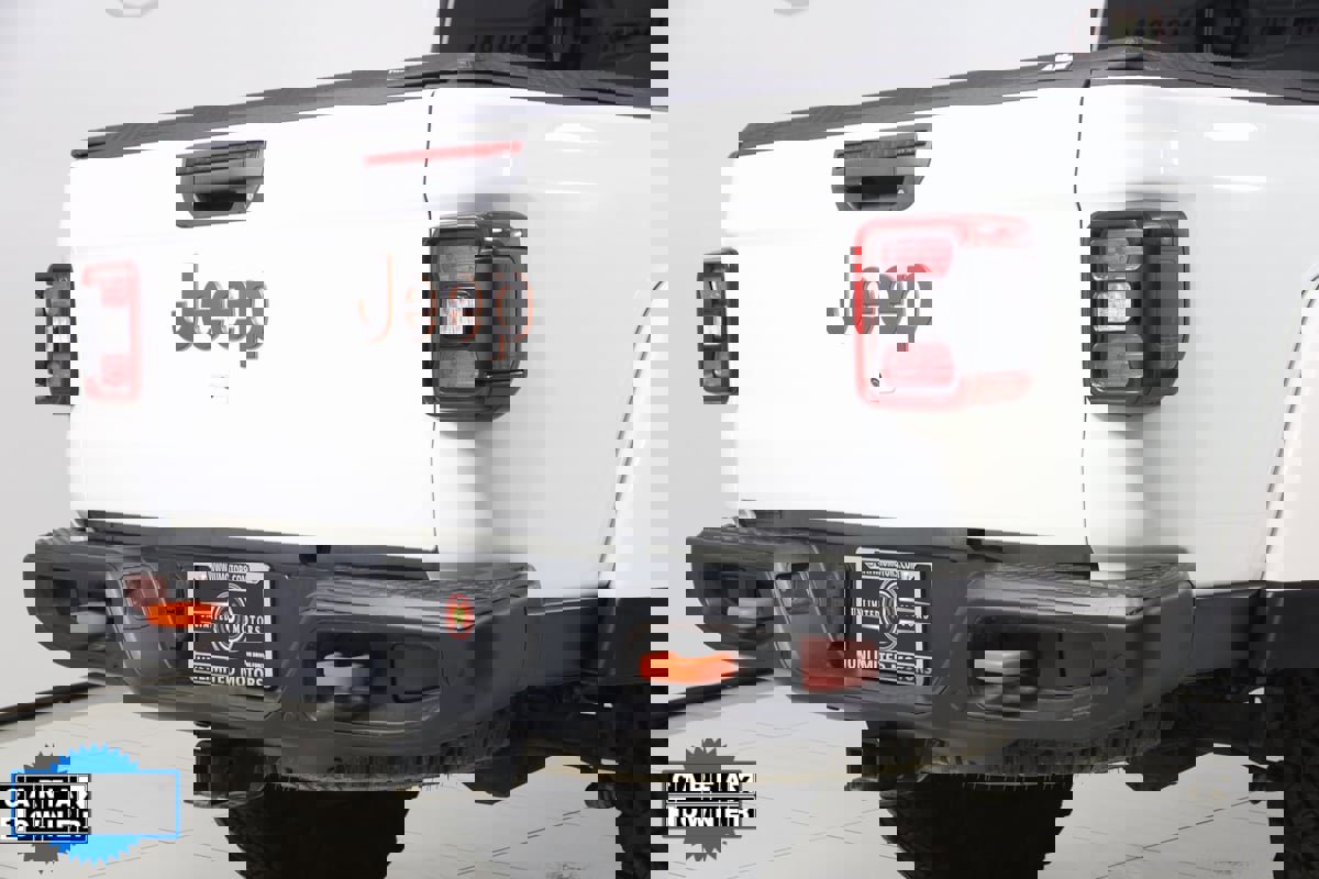 Used 2023 Jeep Gladiator Mojave w/ Cold Weather Group image 42