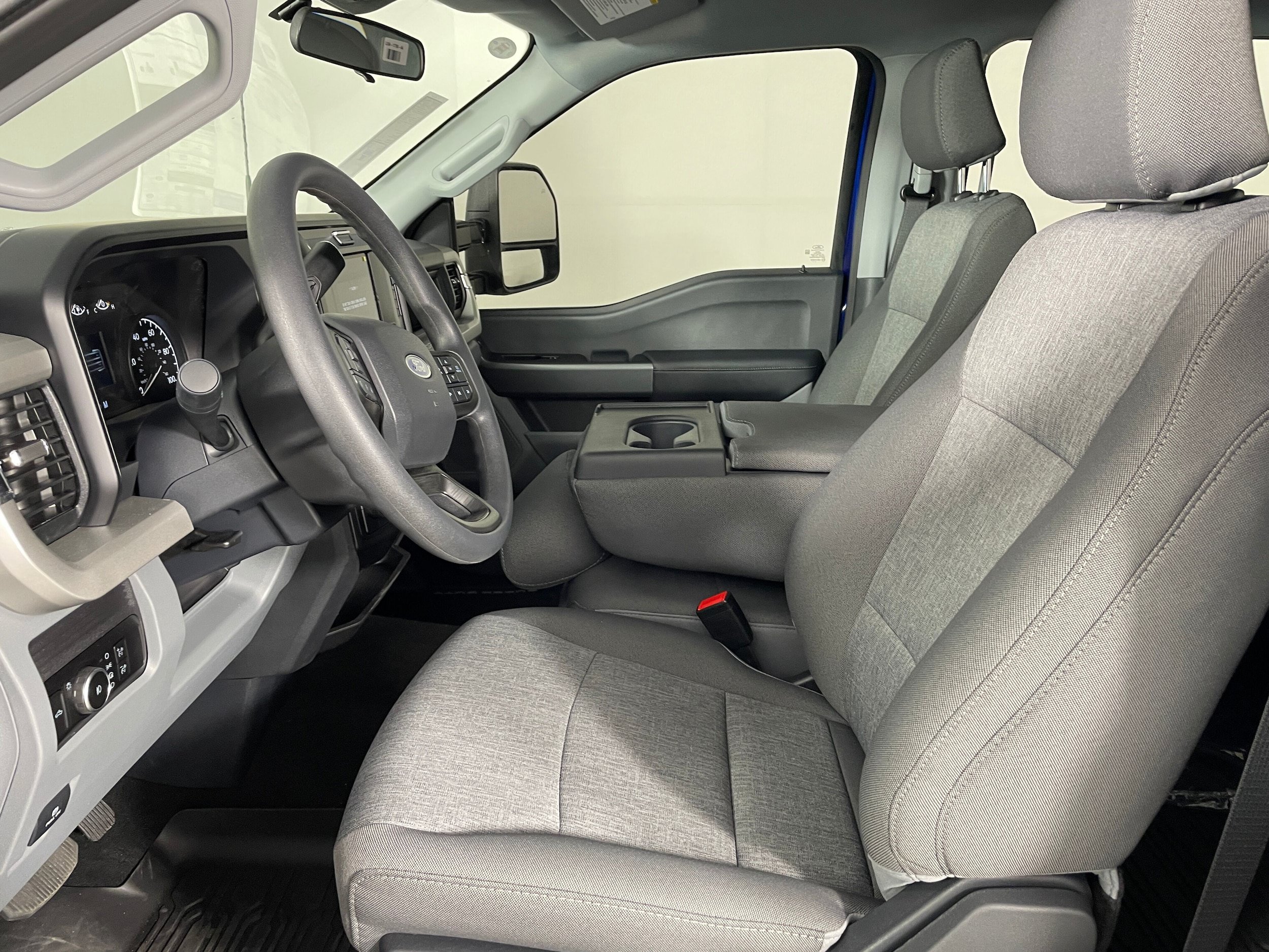 New 2026 Ford F250 XL w/ STX Appearance Package AWD/4WD image 2