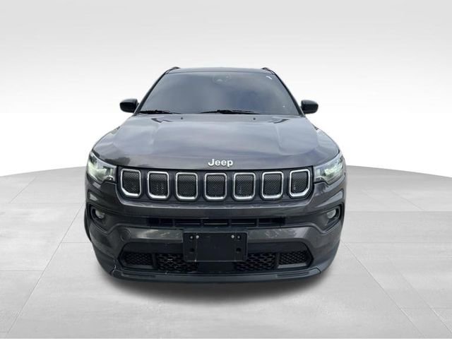 Used 2022 Jeep Compass Latitude AWD/4WD image 10