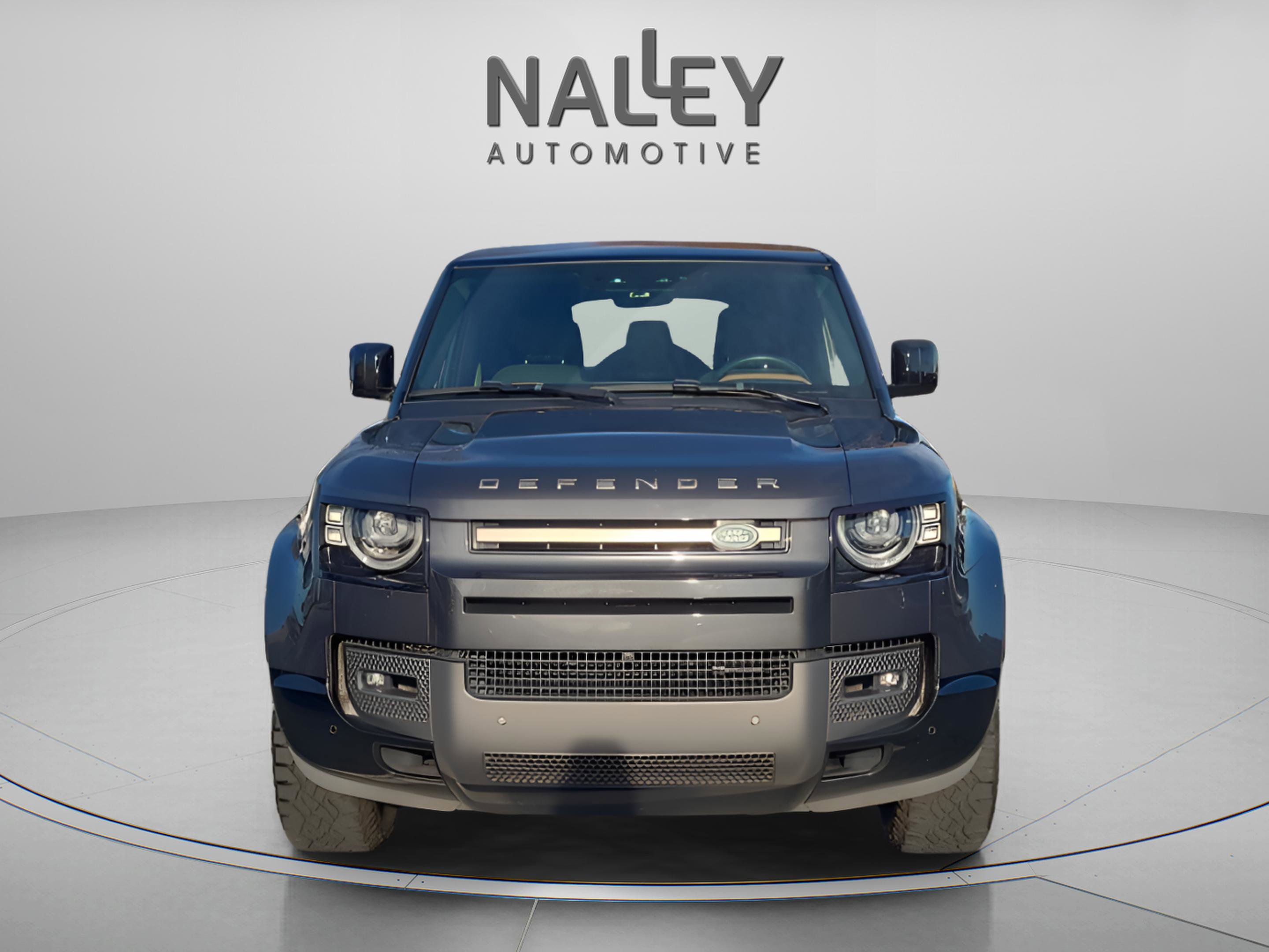 Used 2023 Land Rover Defender 110 X-Dynamic SE image 9