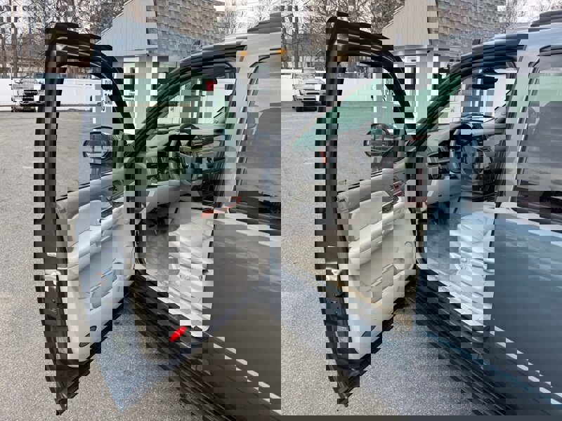 Used 2008 Chevrolet Tahoe LTZ w/ LTZ Preferred Equipment Group image 11