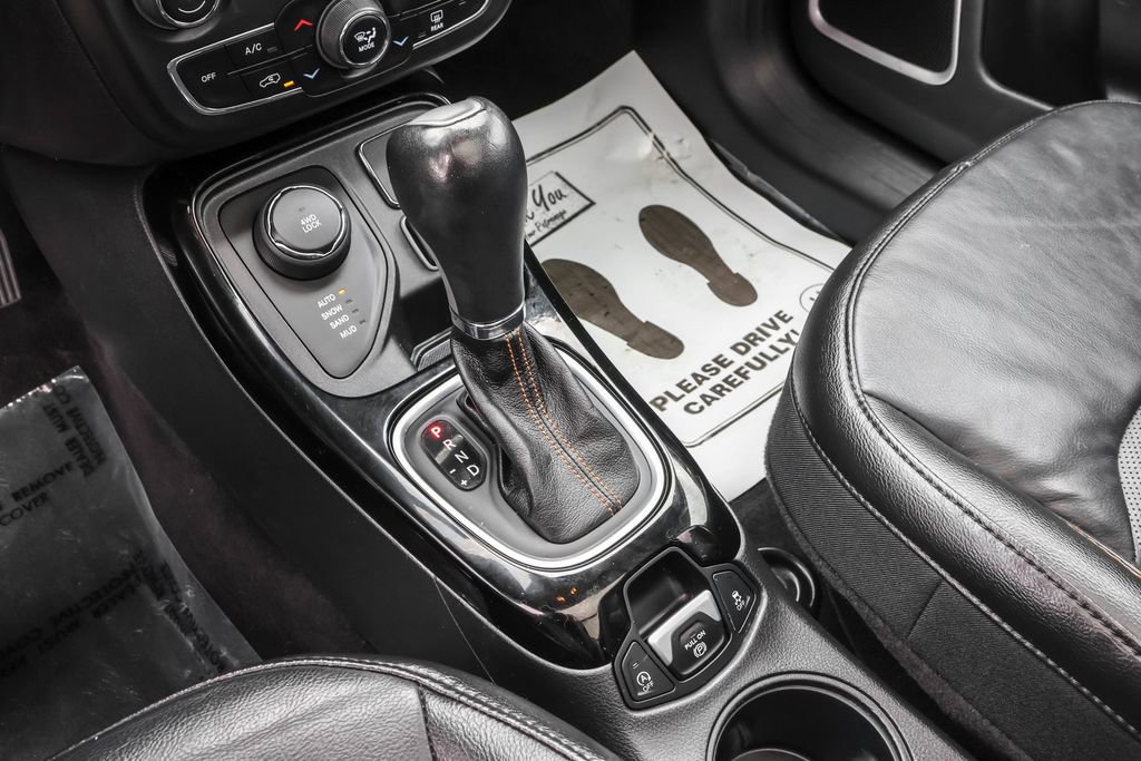 Used 2018 Jeep Compass Limited w/ Navigation Group image 26