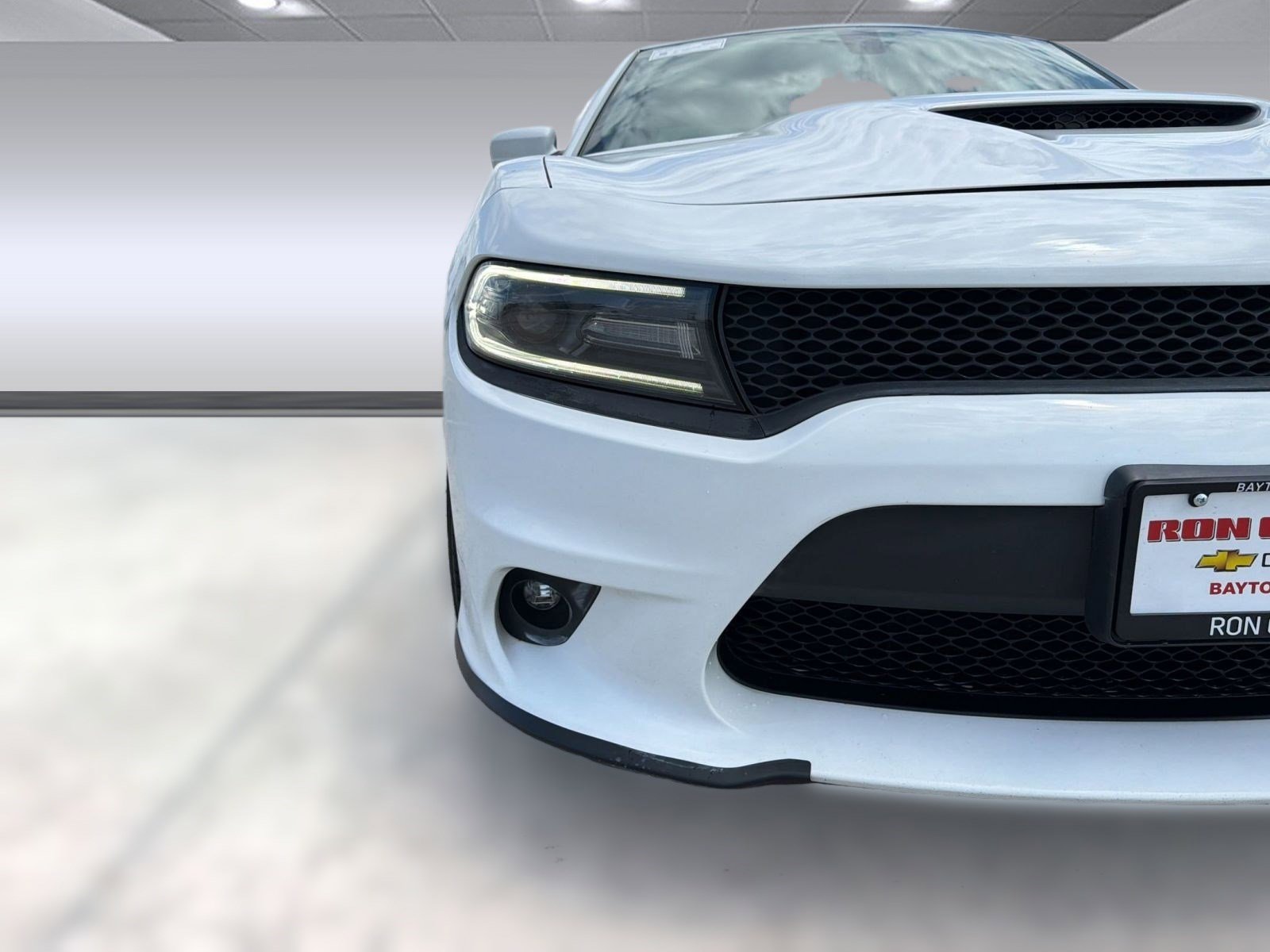 Used 2019 Dodge Charger R/T RWD image 10