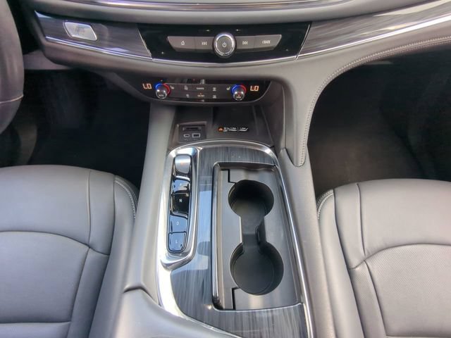 Used 2023 Buick Enclave Essence FWD image 23